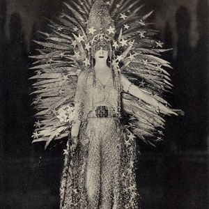 Meet your Posher, Mira